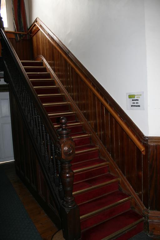 Arthouse Hostel Launceston Room photo