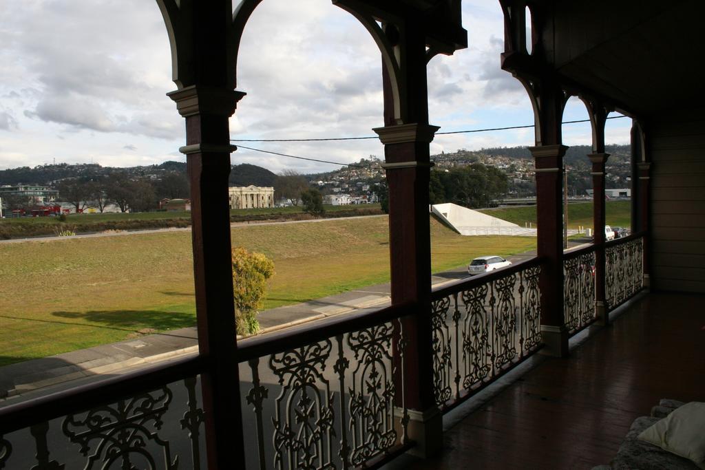 Arthouse Hostel Launceston Room photo
